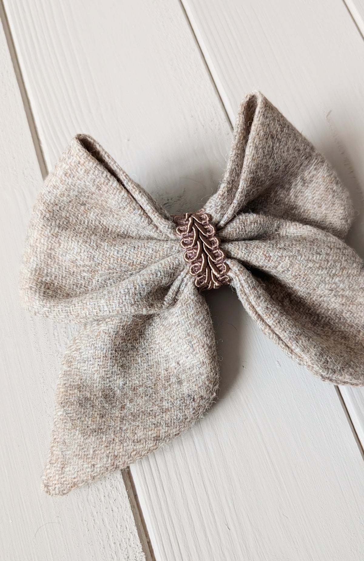 FEMME Country Wool Bow