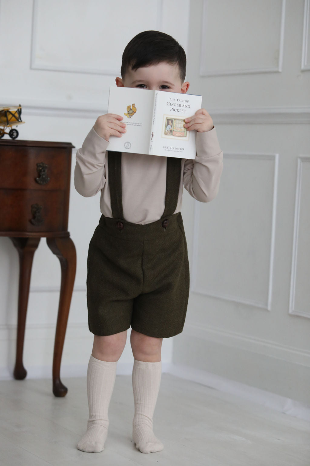 Boys Tweed Braced Shorts in Country Green