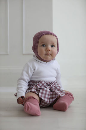 Hand Knitted Baby Bonnet (0-6months)